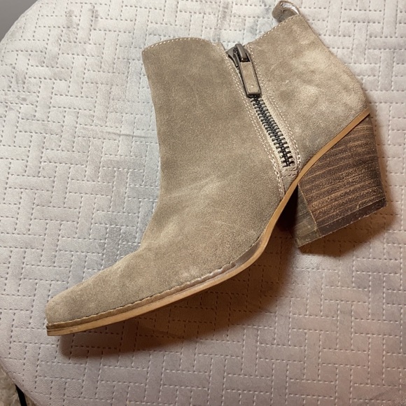 Franco Fortini Ankle Booties with heel TAUPE - Picture 4 of 13